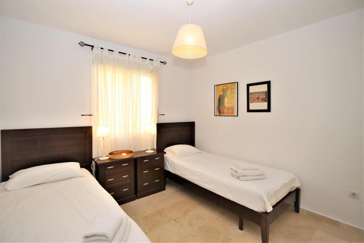 Apartment Pedro Estepona Buitenkant foto